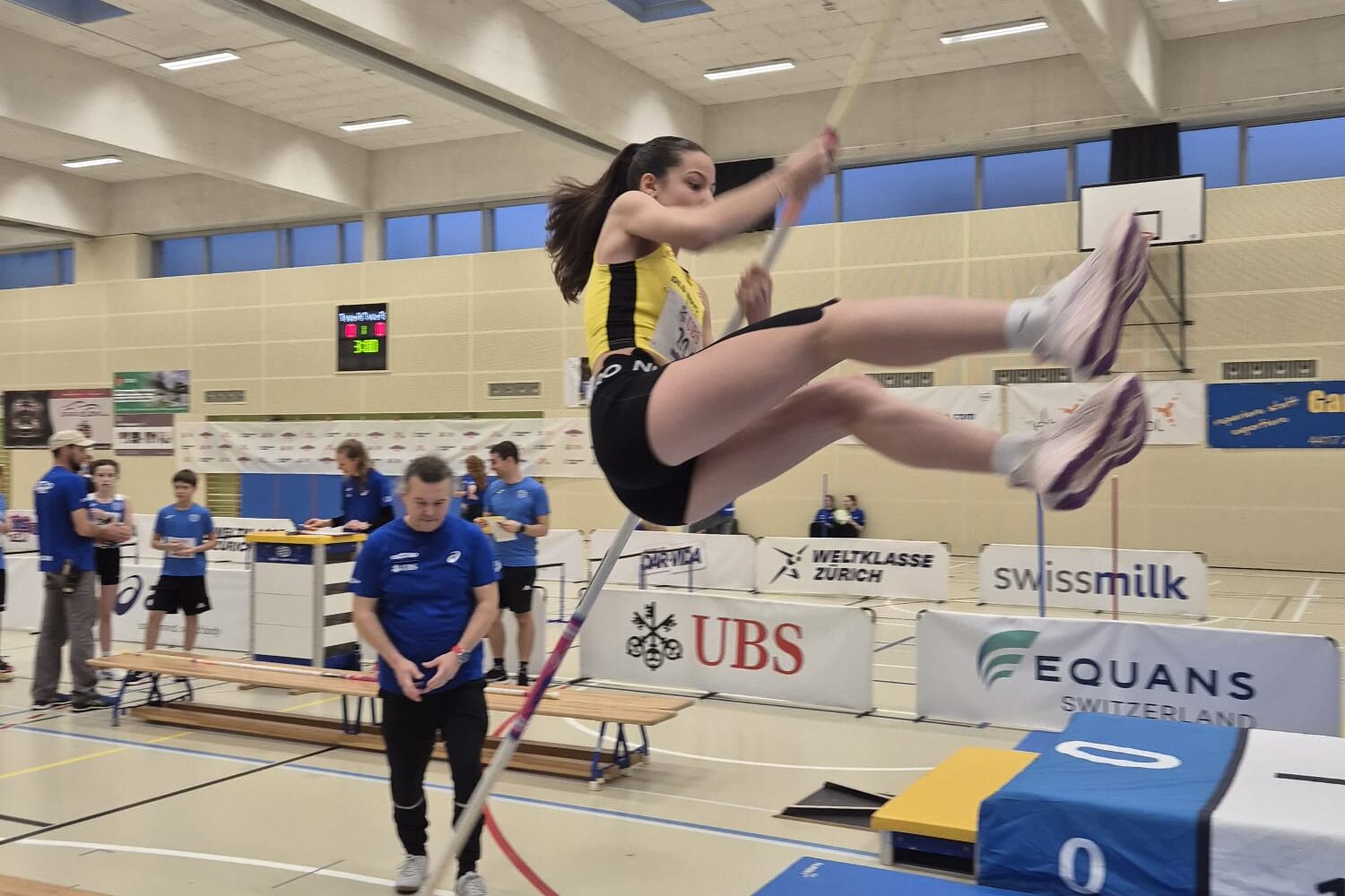 Neun Teams sind eine Runde weiter beim UBS Kids Cup